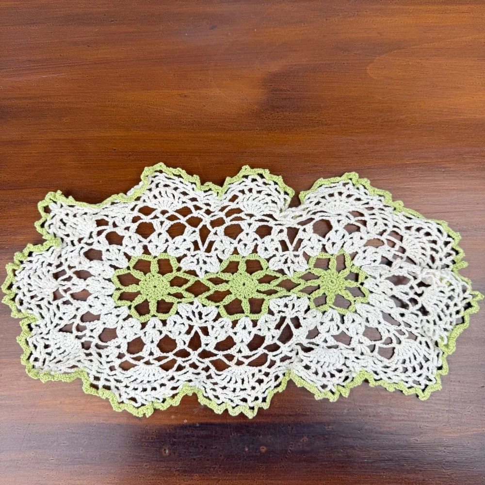 Vintage Handmade Crochet Doily Set 3pc Cottage Sage Green Floral Pineapple Lace